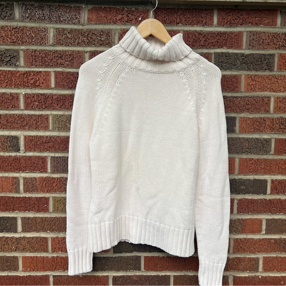 GAP Cream Chunky Knit Turtle Neck Pullover Sweater